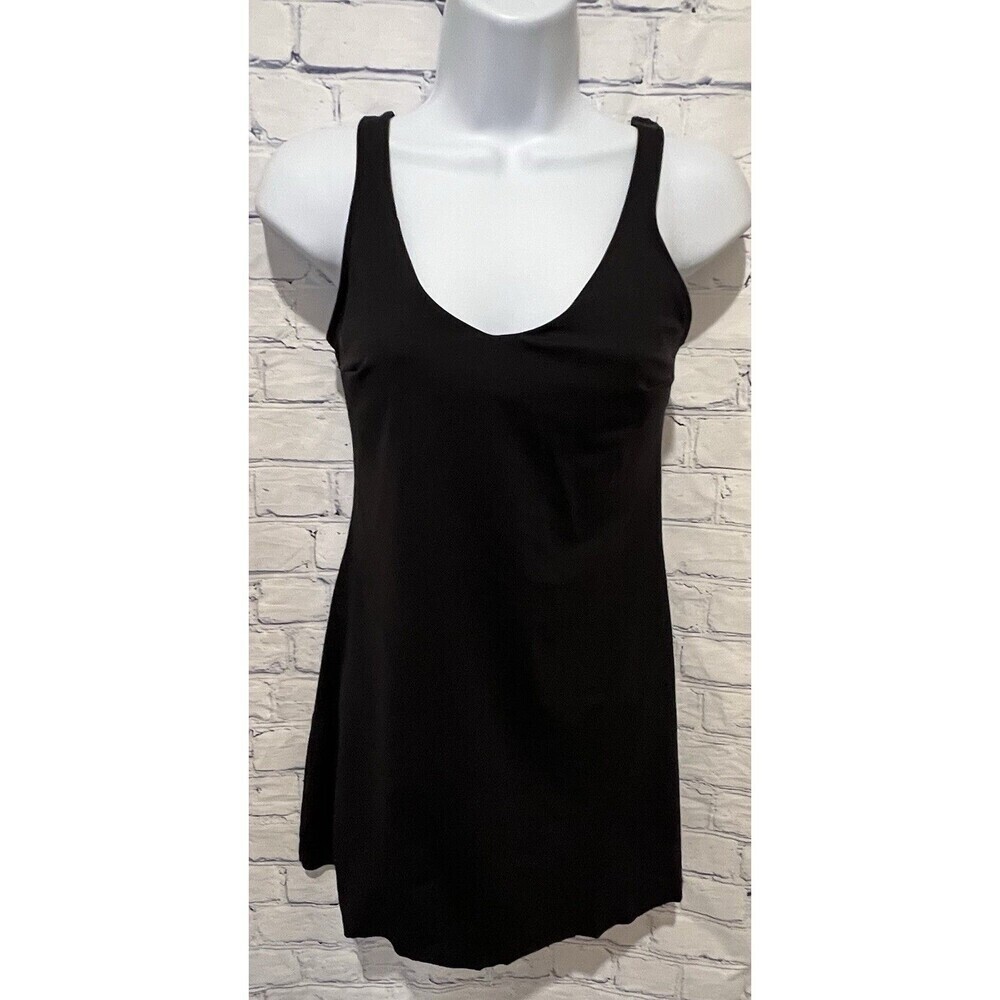 Abercrombie And Fitch Gilly Hicks active strappy back dresses with shorties XS